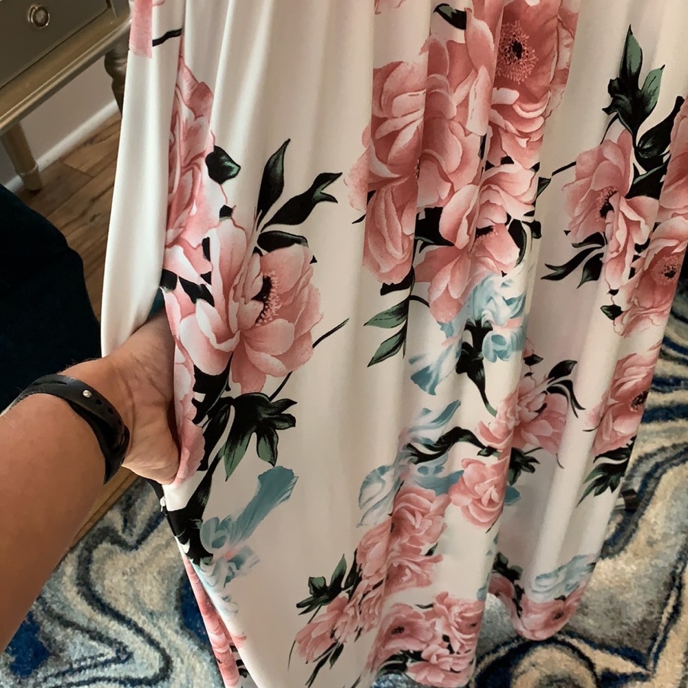 Floral maxi dress - Picture 3 of 6